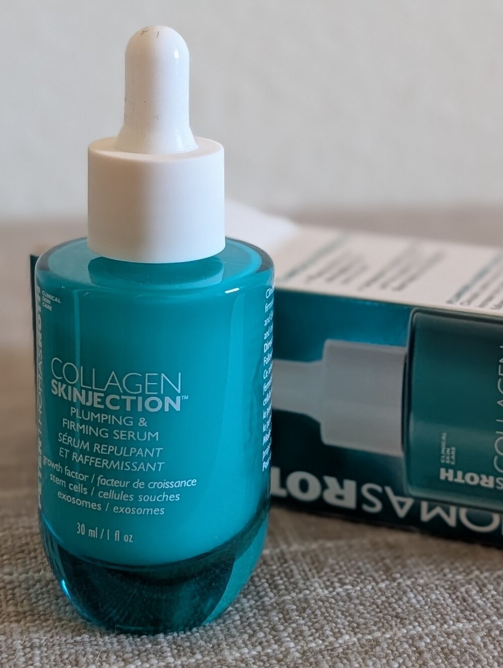 Peter Thomas Roth Collagen Skinjection Plumping & Firming Serum - Teal Bottle